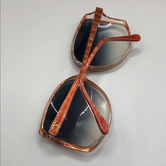 Valentino  Daniella vintage sunglasses semi oversized 80\'s butterfly WIDE FIT main image 2